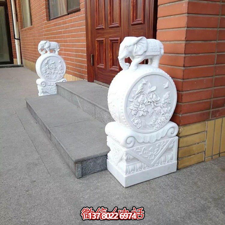 浪漫經(jīng)典，精致雕刻吉祥小象抱鼓石
