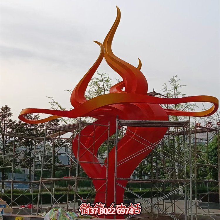 創(chuàng)意景觀不銹鋼雕塑擺件，點(diǎn)亮小區(qū)別墅美景