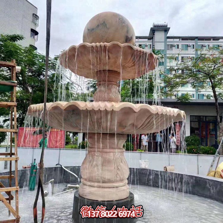 歐式大理石石雕流水噴泉，紅晚霞點綴