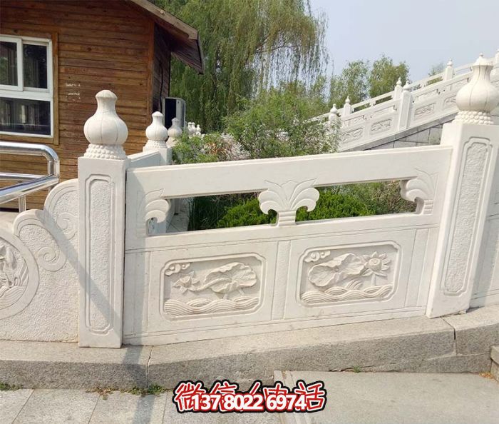 精美雕塑欄桿，提升公園景區(qū)入口環(huán)境