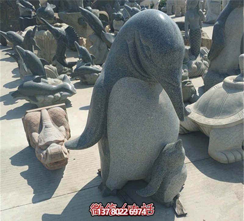 企鵝雕塑，讓公園更加精彩
