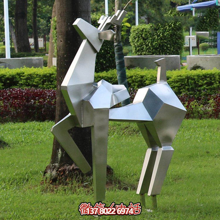 不銹鋼幾何切面鹿雕塑，優(yōu)雅動(dòng)物景觀擺件