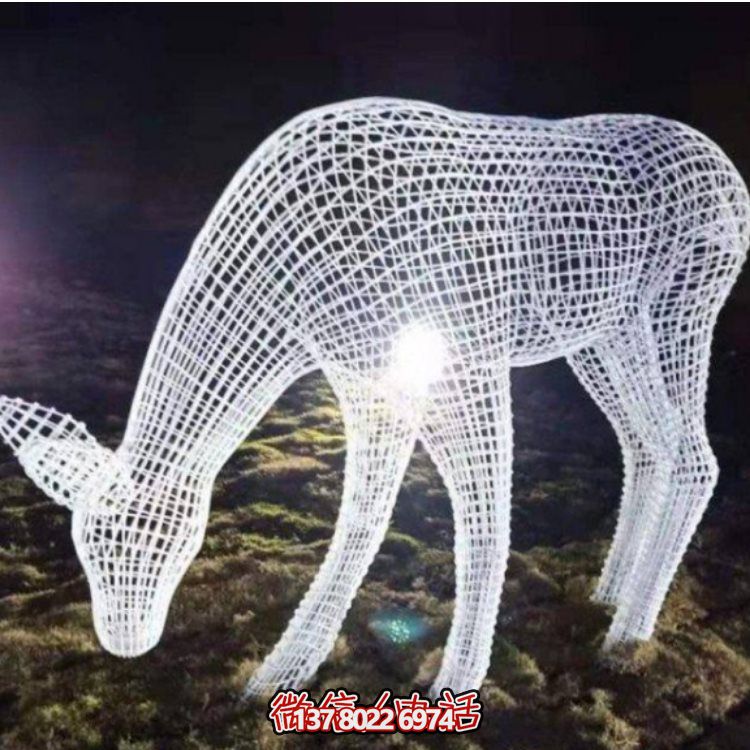 鏤空不銹鋼幾何梅花鹿雕塑，創(chuàng)意戶外擺件