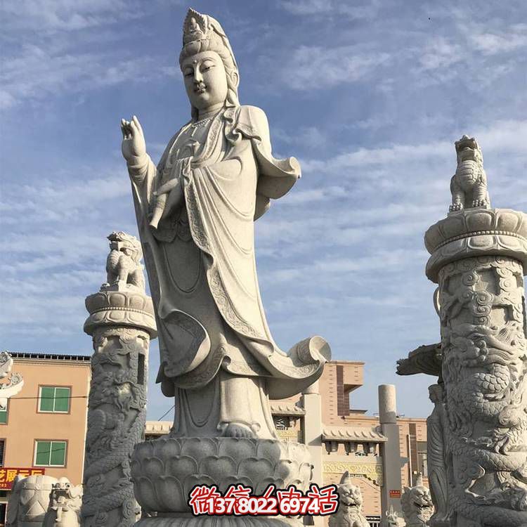 滴水觀音大型雕塑，欣賞美麗的戶外景點(diǎn)