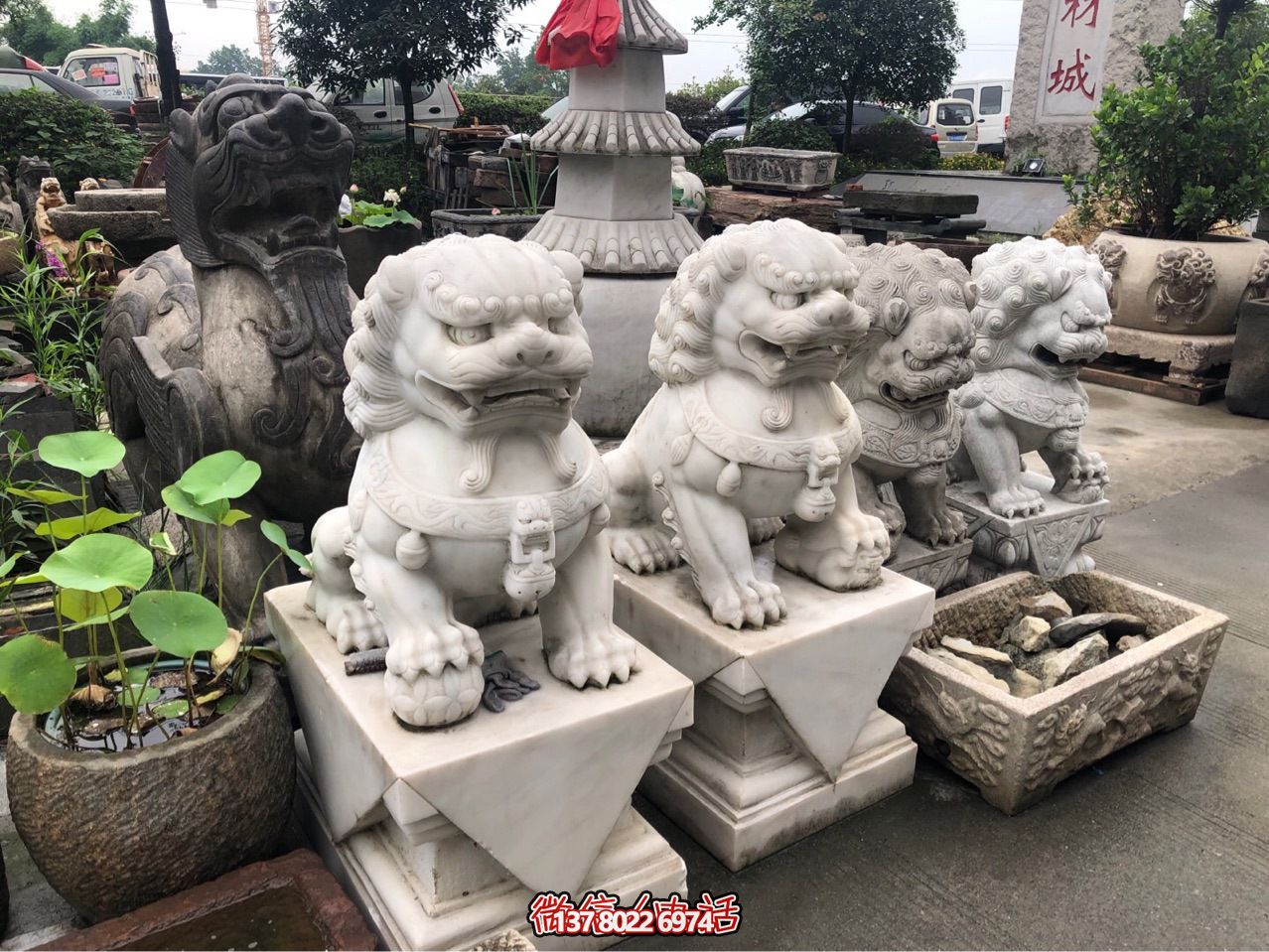 精美獅子雕塑，企業(yè)招財納福
