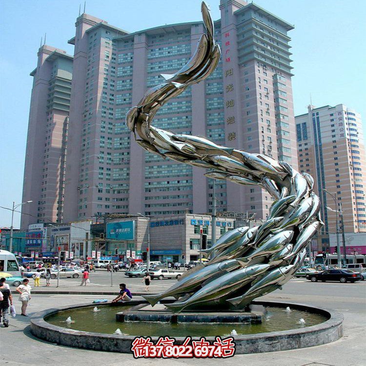 大型水景觀雕塑，螺旋游水魚群擺放