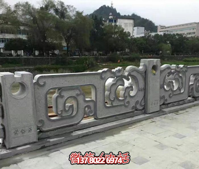 復(fù)古鏤空花紋欄桿，防護(hù)河道街邊青石