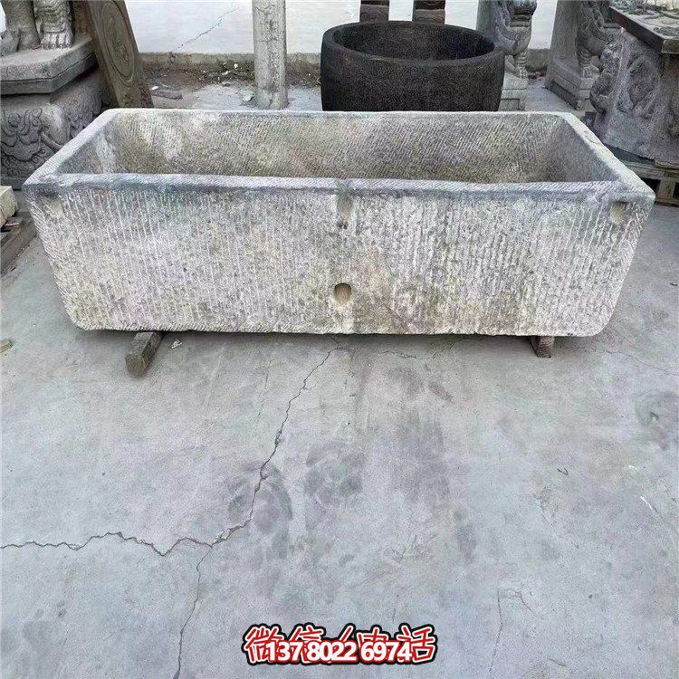 經(jīng)典石槽景觀裝飾，營造自然和諧的室外空間