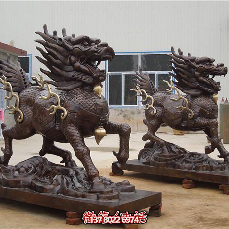 大型銅雕麒麟擺件，裝點(diǎn)庭院門(mén)口別墅
