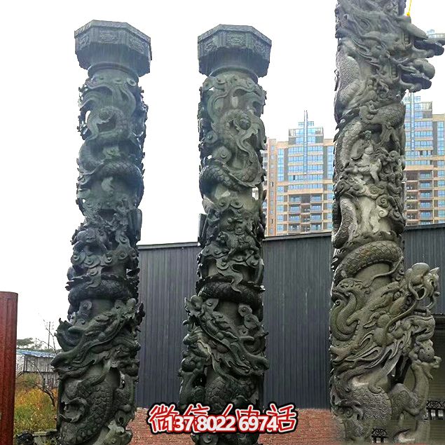 仿青石中國龍柱，為酒店門前增添靈動氣息