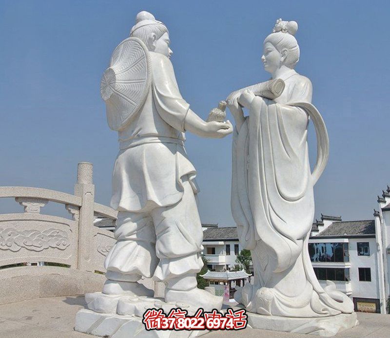 古代牛郎織女石雕，擺放于花園廣場(chǎng)，帶來(lái)漢白玉般的浪漫氣息