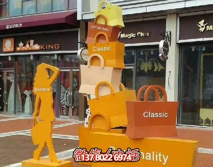 不銹鋼購物袋雕塑，讓您的商業(yè)街路邊擺放更具藝術(shù)感