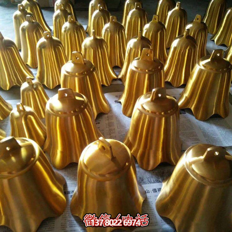 純銅雕塑銅鐘，點(diǎn)綴寺廟景觀