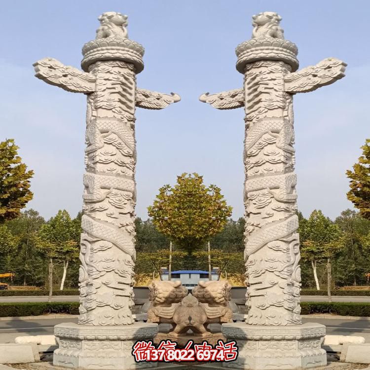 精美大理石手工雕刻龍紋華表雕塑，點(diǎn)綴廣場(chǎng)美景
