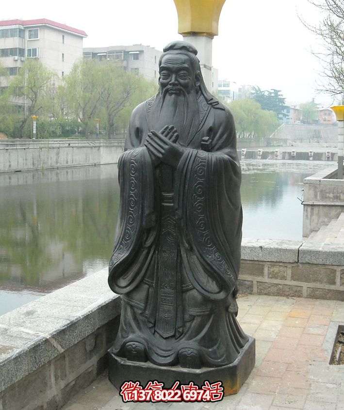 歷史名人雕塑，銅像點(diǎn)綴湖邊公園小區(qū)