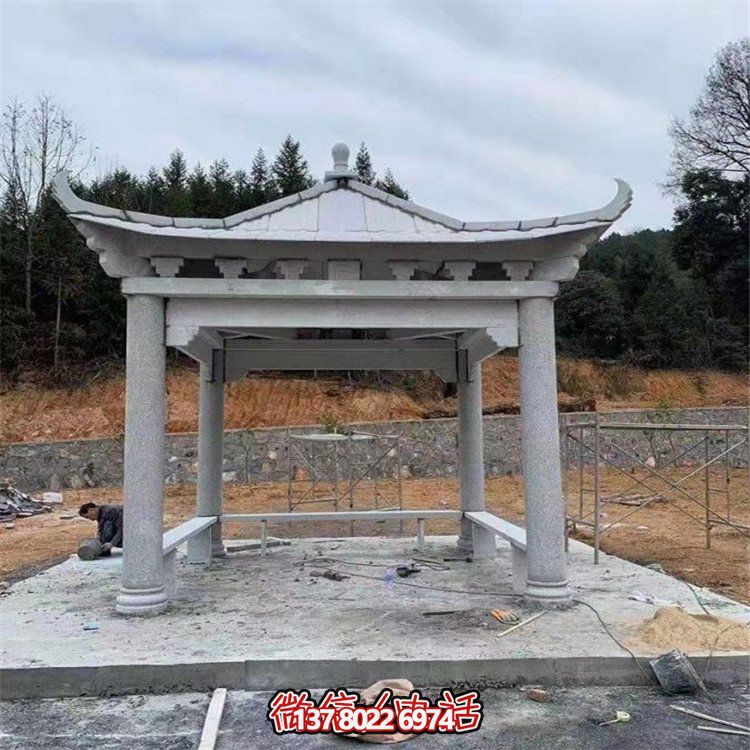 獨(dú)具魅力的石雕涼亭，點(diǎn)綴園林景觀
