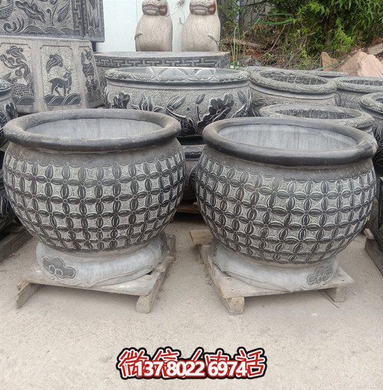 自然美學結合青石石雕、浮雕、編織、雕塑的戶外園林魚缸