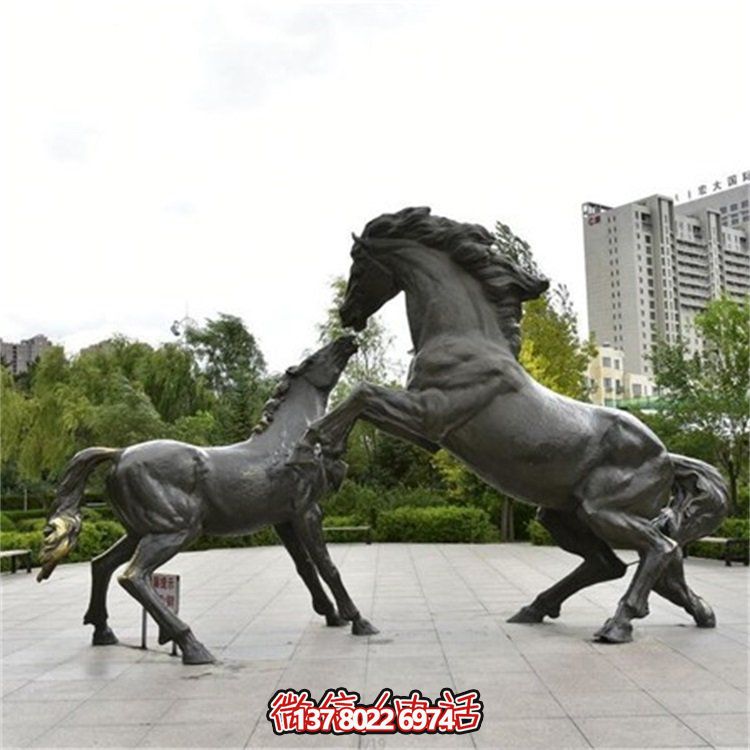 大型仿真動物駿馬不銹鋼雕塑，點綴城市廣場園林