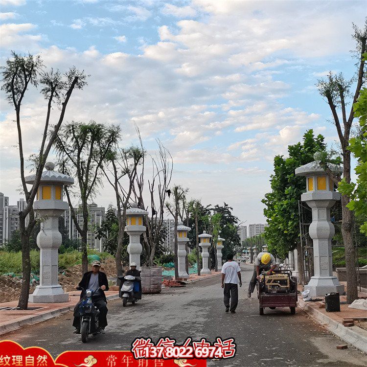 精美絕倫的大型石雕燈籠，專為園林路燈定制
