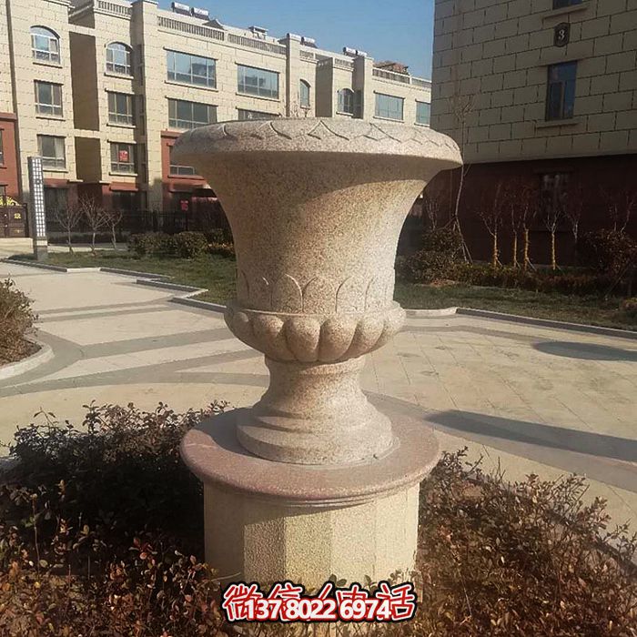 歐式裝飾石雕花盆，讓您的小區(qū)更添靚麗