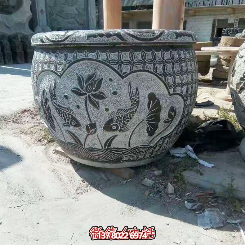 青石雙魚蓮花雕塑，養(yǎng)花缸精美裝飾