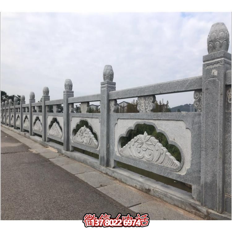 精致青石石雕欄桿，打造美麗公園景區(qū)